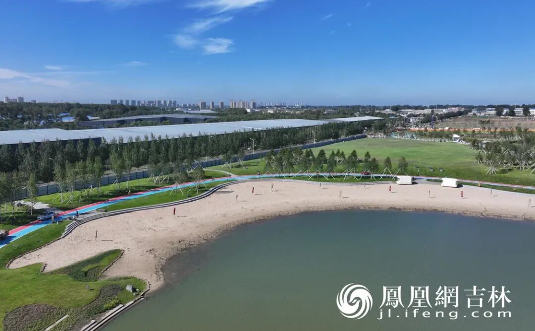 图集｜与航博城同框，长春蓝天公园开园