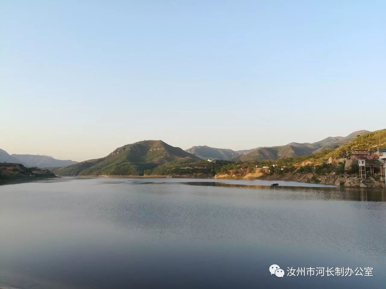 炉沟河位于汝州市市区西南部,属北汝河支流,发源于寄料镇王上庄,由南