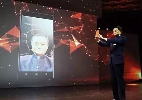 政府老人补贴是给现金吗_老人政府补贴_国家给60岁以上老年人的补贴