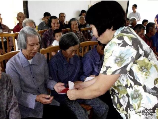 国家给60岁以上老年人的补贴 国家补贴政策好，60岁以上的老人乐开花，但到底可以领哪些补贴呢