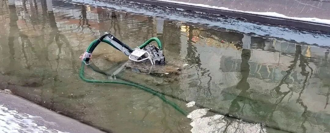 「案例分享」施罗德清淤机器人在北京零下12℃完成河道清淤