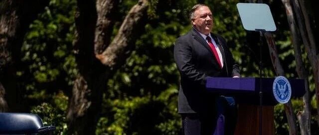 蓬佩奥要赌上美国的50年历史去挽救特朗普的“失败选举”