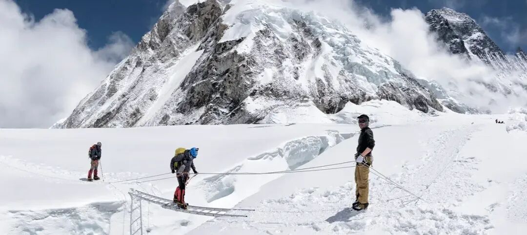Icefall Doctors: The Lifesaving Sherpas Who Navigate Everest's Deadliest Icefalls - Trek me Nepal