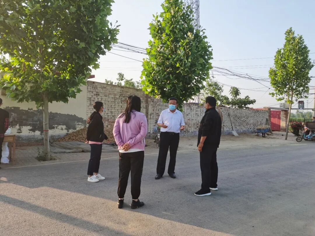 西吕营镇抓实抓细人民居环境整治,疫情防控等各项工作!
