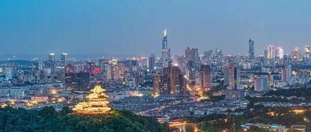 人均第一、总量第二，被广东反超33年的江苏离最强省有多远？