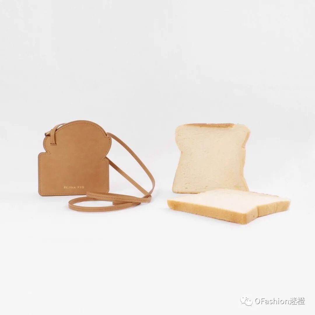 Rejina Pyo的饭盒 饺子 香蕉 吐司 竟然是只包 Ofashion迷橙 微信公众号文章阅读 Wemp