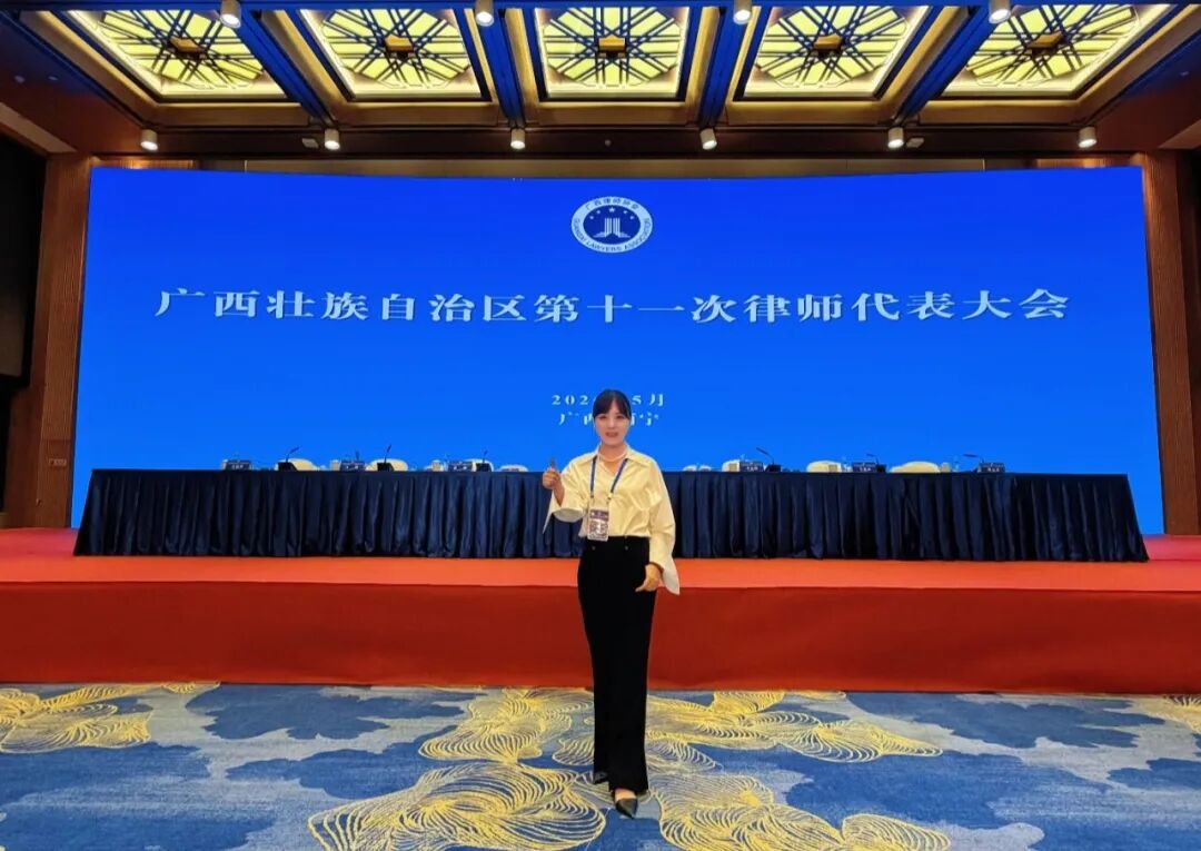 18288fdac1112ce9cc8fed925917407f.jpg