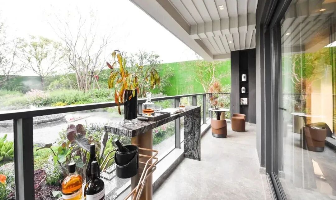 开放即出圈？西派澜岸，IFF旁世界金融前厅来了！