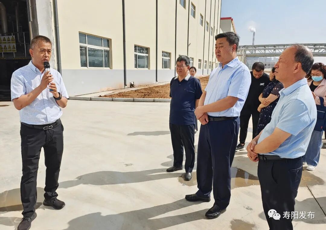山西晋中市人大常委会副主任段燕翔带队在寿阳县开展《山西省优化营商