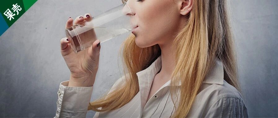 喝水这件事儿上，你交过多少智商税？