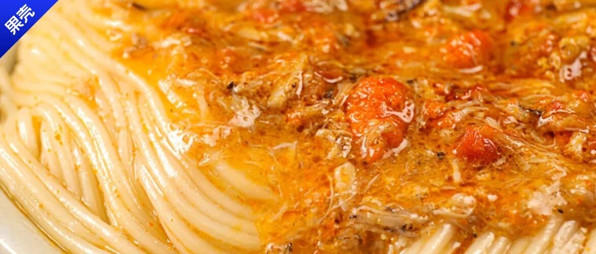 一碗面用7只大闸蟹做浇头，这份膨胀我只花了不到40！