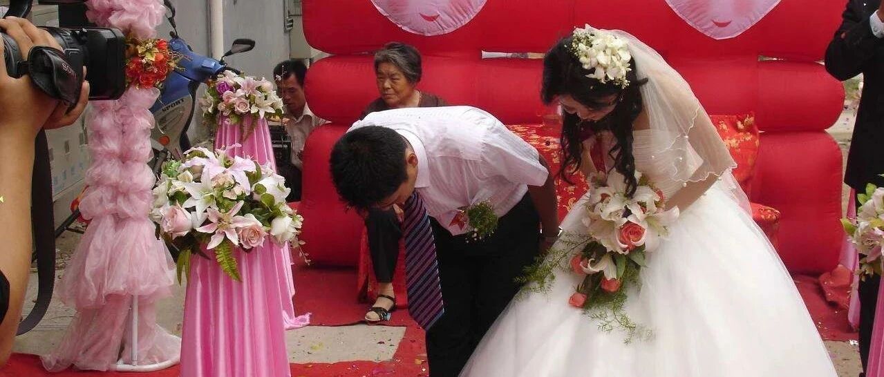男不娶女不嫁，听说最近流行“两头婚”？