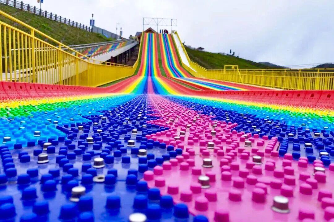 端午避暑好去处西岭雪山滑草走起