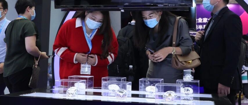 我为“十四五”建言丨中国工程院院士邓中翰：​全力推动集成电路产业科创事业，实现“跟跑、并跑、领跑”并举