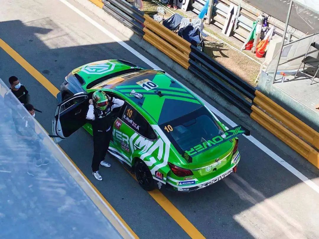 我花了210万 就为了合法飙车?!-微信头条网 我花了210万 就为了合法飙车?!