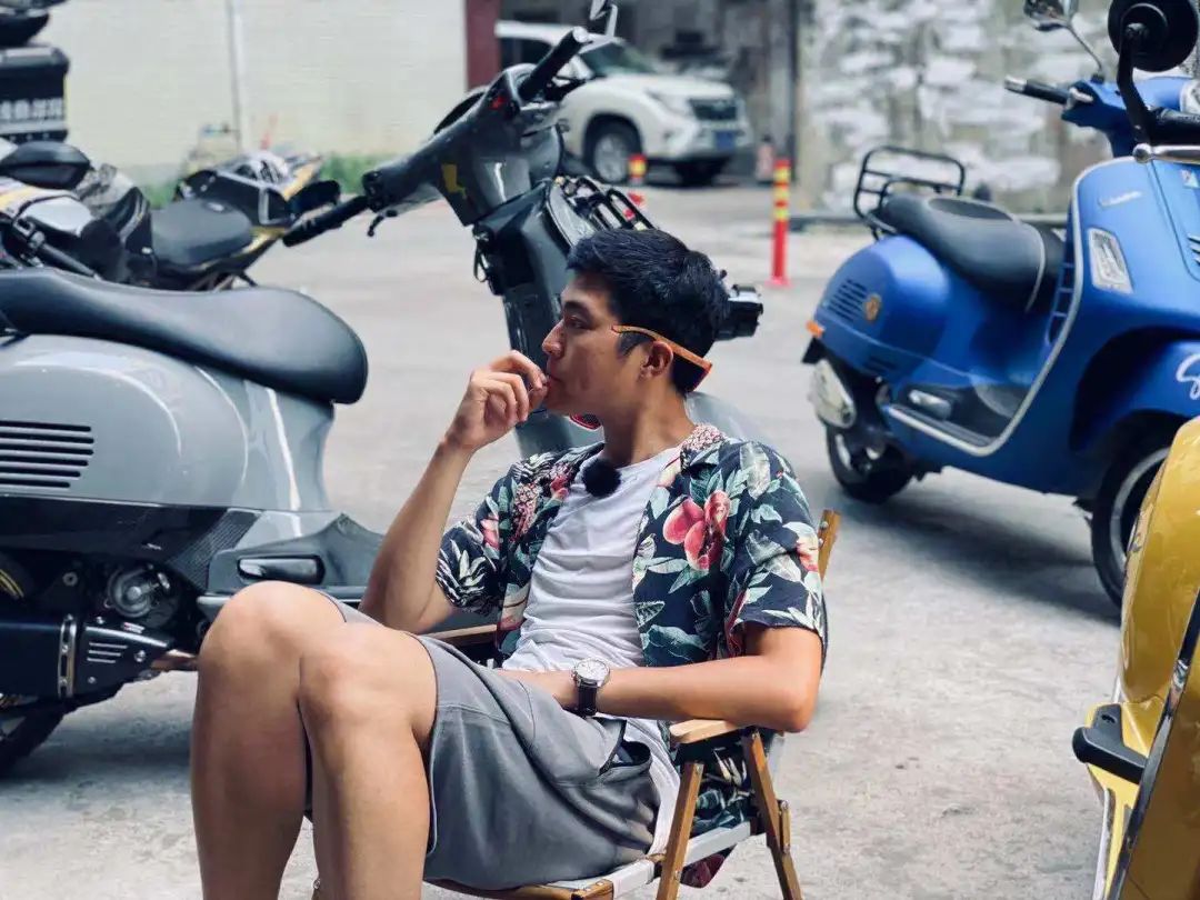 承载式一体车身+打孔刹车盘+单摇臂前悬!5万把操控王带走!-微信头条网 承载式一体车身+打孔刹车盘+单摇臂前悬!5万把操控王带走!
