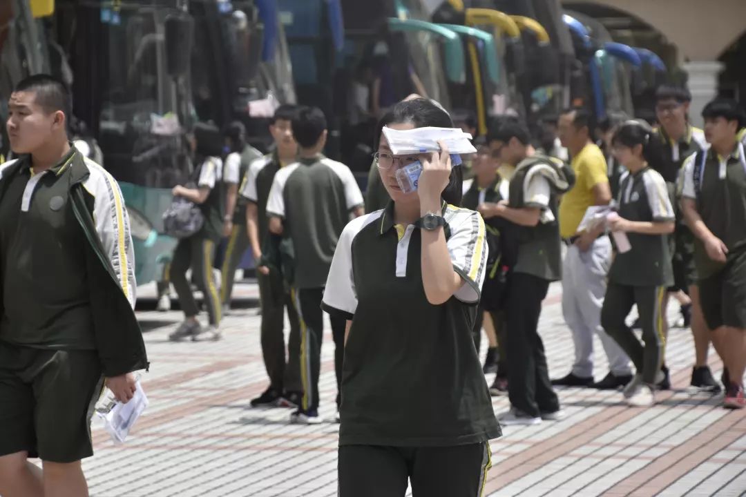 东莞市厚街中学多大_厚街中学地址查询_厚街中学