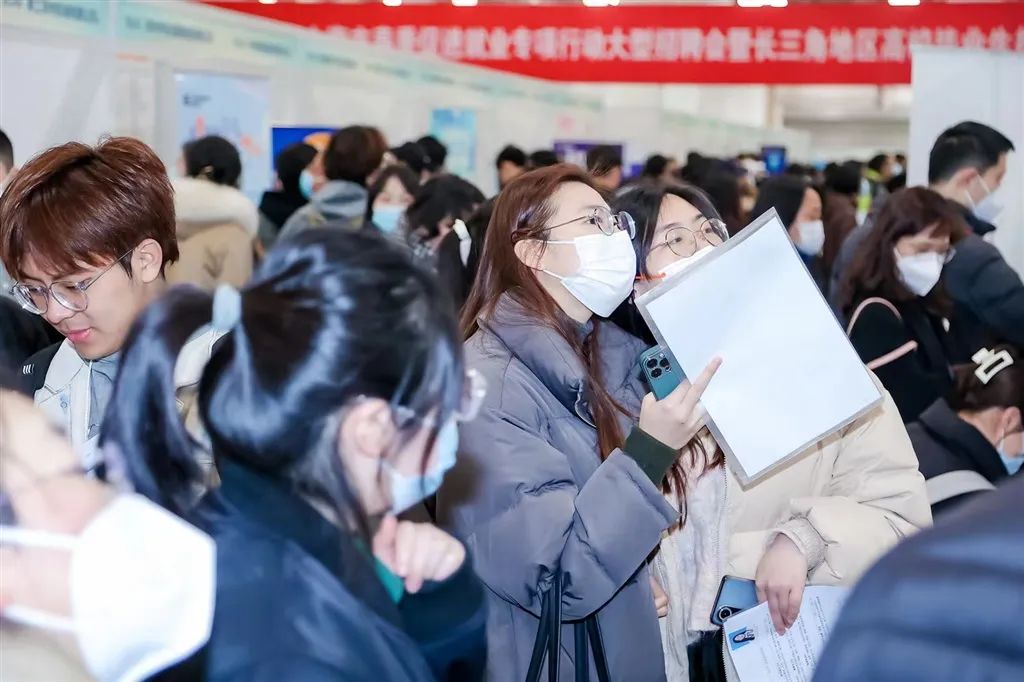 關于北京大學第三醫院、價格親民,性價比高黃牛票販子號販子一個電話的信息
