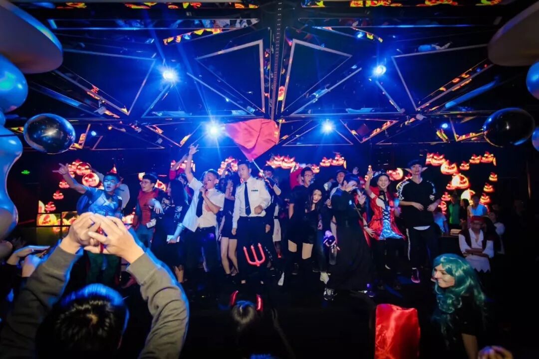 21416两期工体蹦迪趴物种相斥灵魂相吸情人节外来物种入侵mix