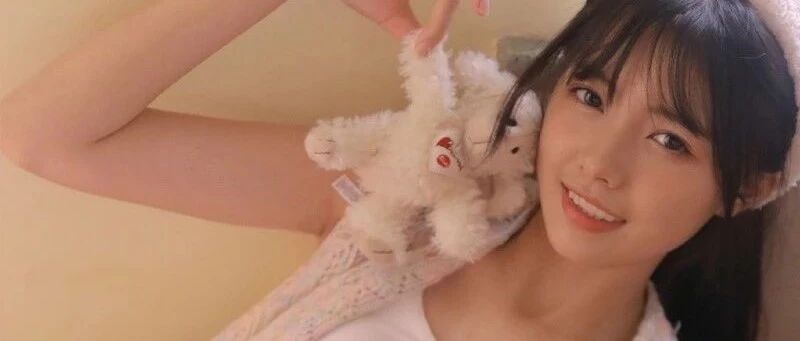 搞笑GIF：据我们室友自己说，他们祖上是东方不败的部下