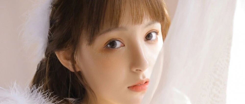 搞笑GIF：螃蟹：据说蟹黄特别好吃，我今天一定要尝尝