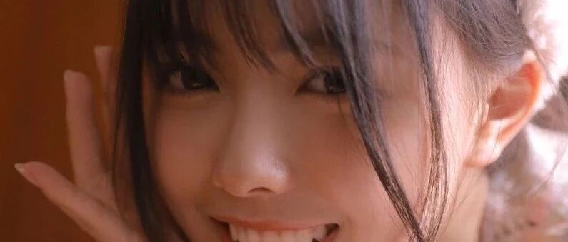 搞笑GIF：今天在地铁上遇到的，谁有40米的大刀借我用一下！