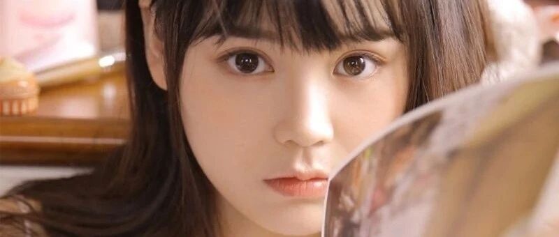 搞笑GIF：移动的脂肪，身体在飞肚肚在追！