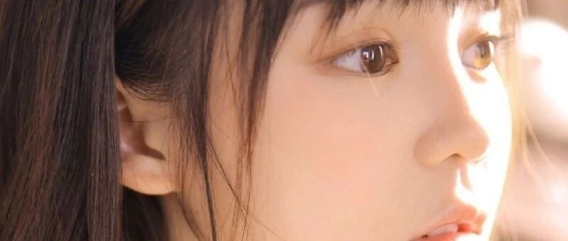 搞笑GIF：愿你天黑有灯，下雨有伞，一生有良人相伴！