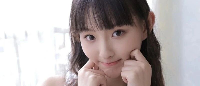 搞笑GIF：孩子你没算错，卷子上画的确实是掐腰的青蛙！