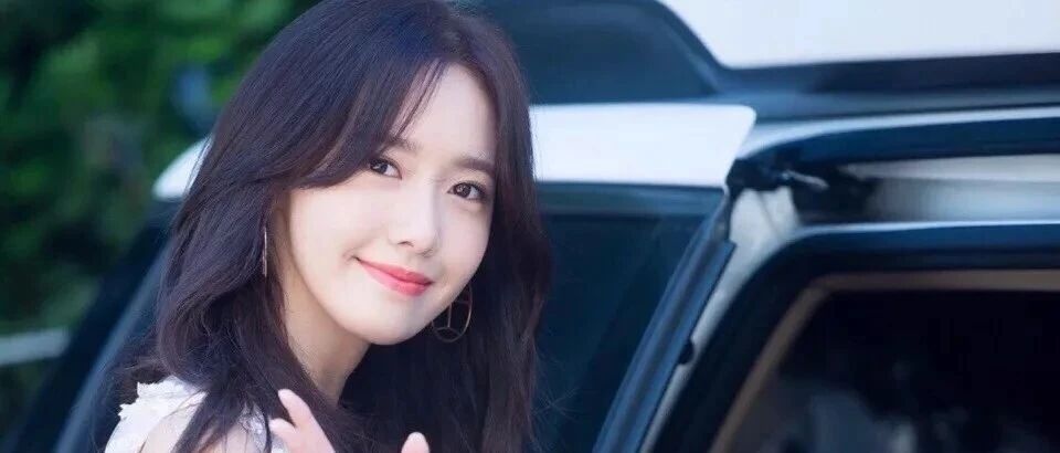 搞笑GIF：奶奶带大的孩子，水平就是高！