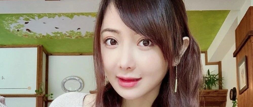 搞笑GIF：每一步都走得很艰难，难为你了同学