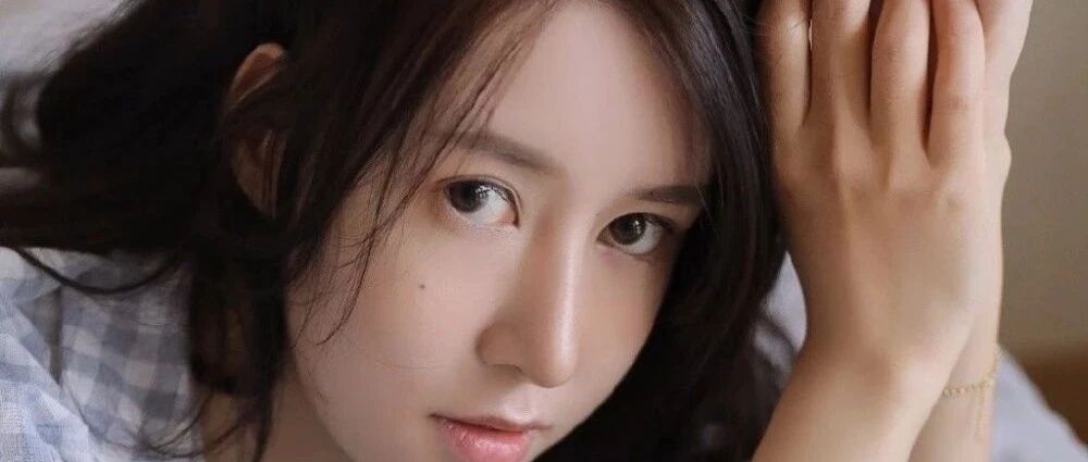 搞笑GIF：陪女朋友去舞蹈班，我又给她续了一年的会员​