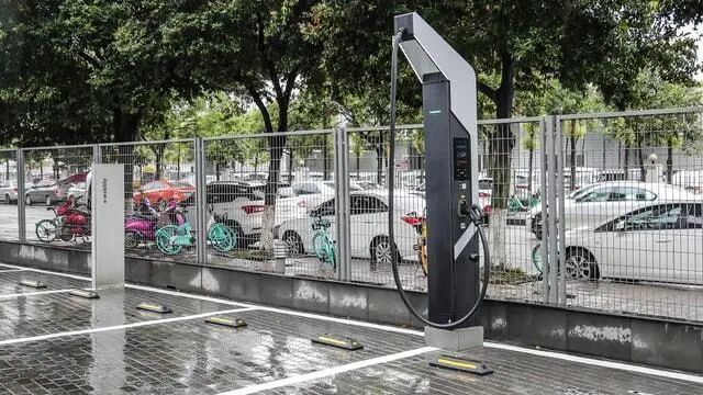 【热点】纯电动汽车800V是蜕变？还是哗众取宠？800V电驱动系统详细解析！的图10