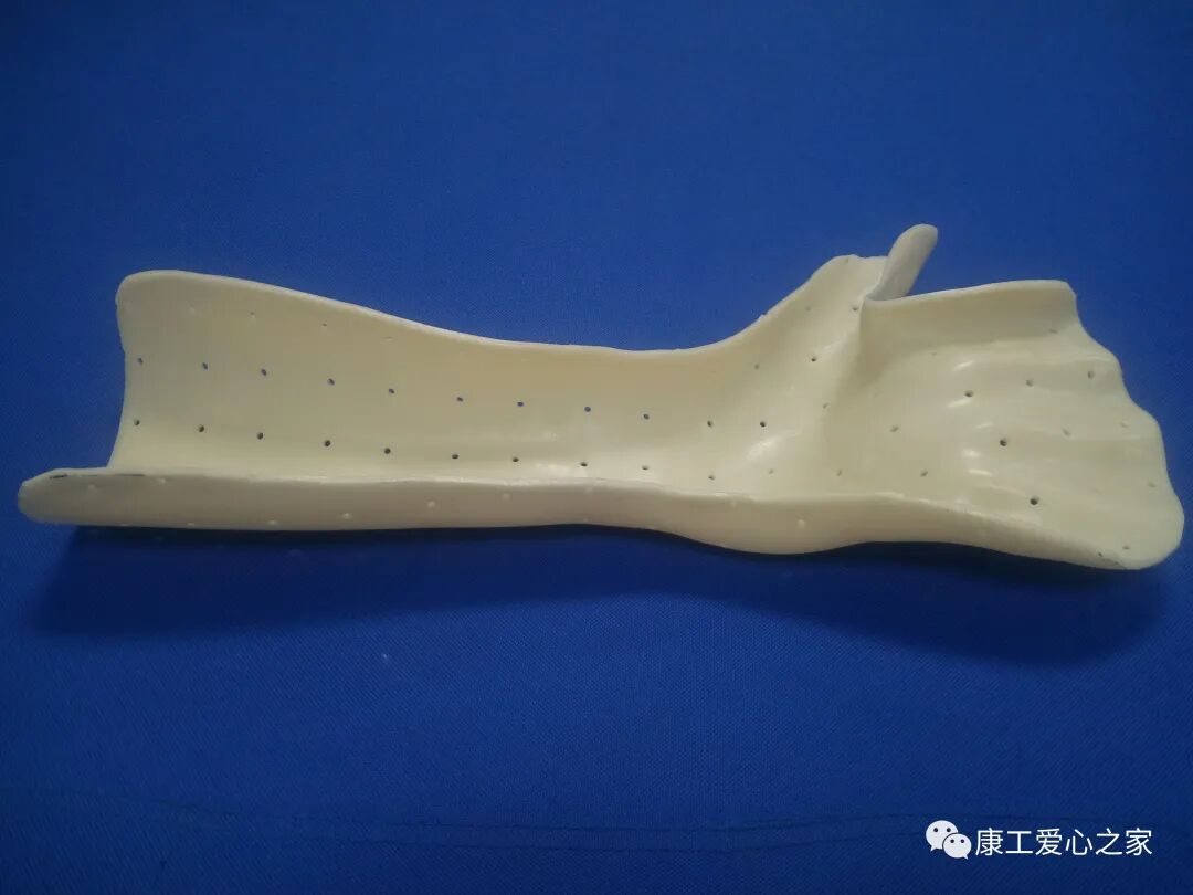 下肢关节康复器怎么用康复科普｜腕手矫形器在工伤康复中的应用_https://www.jmylbn.com_新闻资讯_第5张