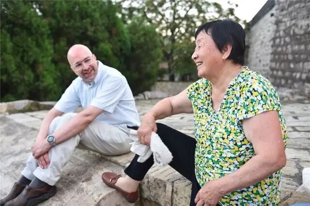 “我不想这样活着了…”扎满针孔的老人在病床上哀求：把死亡决定权还给我！（组图） - 11