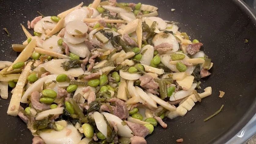 阿朱不定期日记 | 咸菜冬笋肉丝年糕 - 1