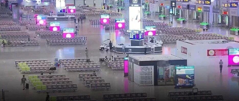 突发，又一机场发现阳性，一夜之间翻10倍，旅游平台掀“退订潮”