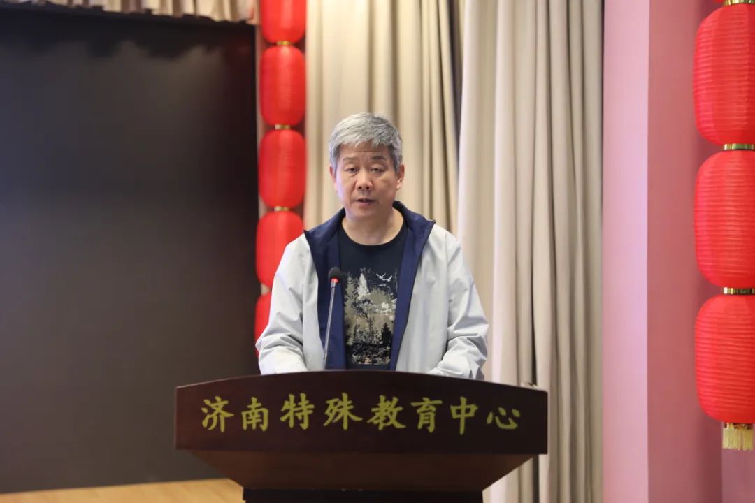 济南舜耕中学校长图片