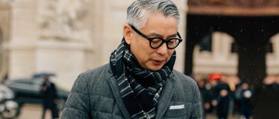 如何挑选一条有质感的围巾，以及，怎么戴才帅？