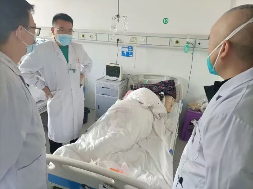 什么是牵引床锦旗里有什么？看过来并点赞吧！_https://www.jmylbn.com_新闻资讯_第26张
