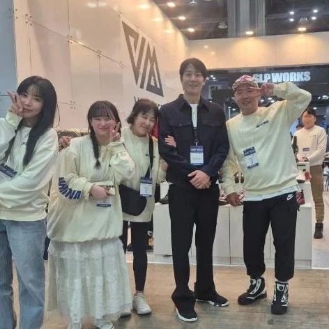 韩娱男神金来沅久违露面,帅气依旧!