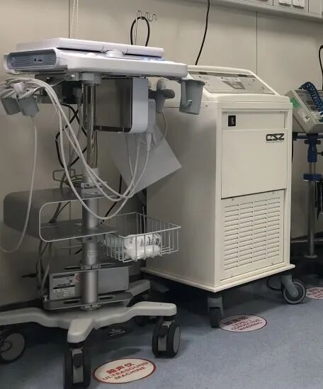 病人加温系统是什么一群人闯进急诊：“这个人快不行了！快救人！”_https://www.jmylbn.com_新闻资讯_第6张