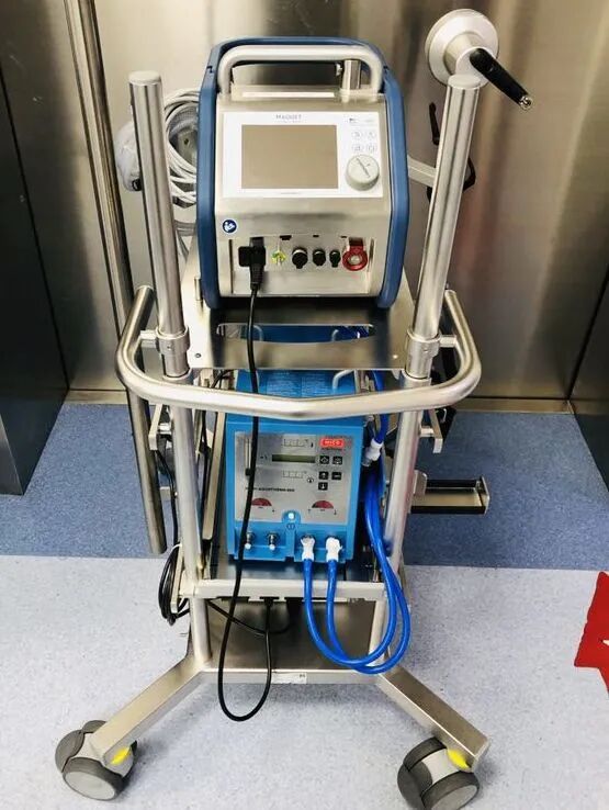 病人加温系统是什么一群人闯进急诊：“这个人快不行了！快救人！”_https://www.jmylbn.com_新闻资讯_第14张