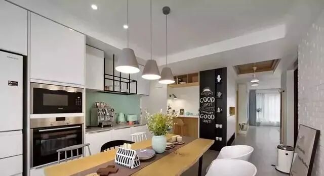 135㎡北欧风格，吸睛墨绿搭配高雅灰，打破常规，舒适完美