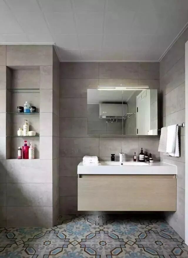 135㎡北欧风格，吸睛墨绿搭配高雅灰，打破常规，舒适完美