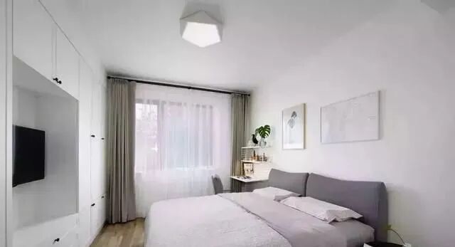 135㎡北欧风格，吸睛墨绿搭配高雅灰，打破常规，舒适完美