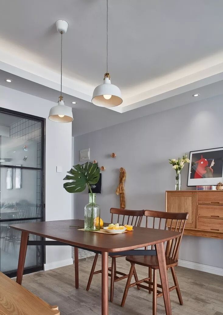 房子一定要裝電視櫃？我家挖洞代替，收納多客廳還顯大！ 家居 第10張