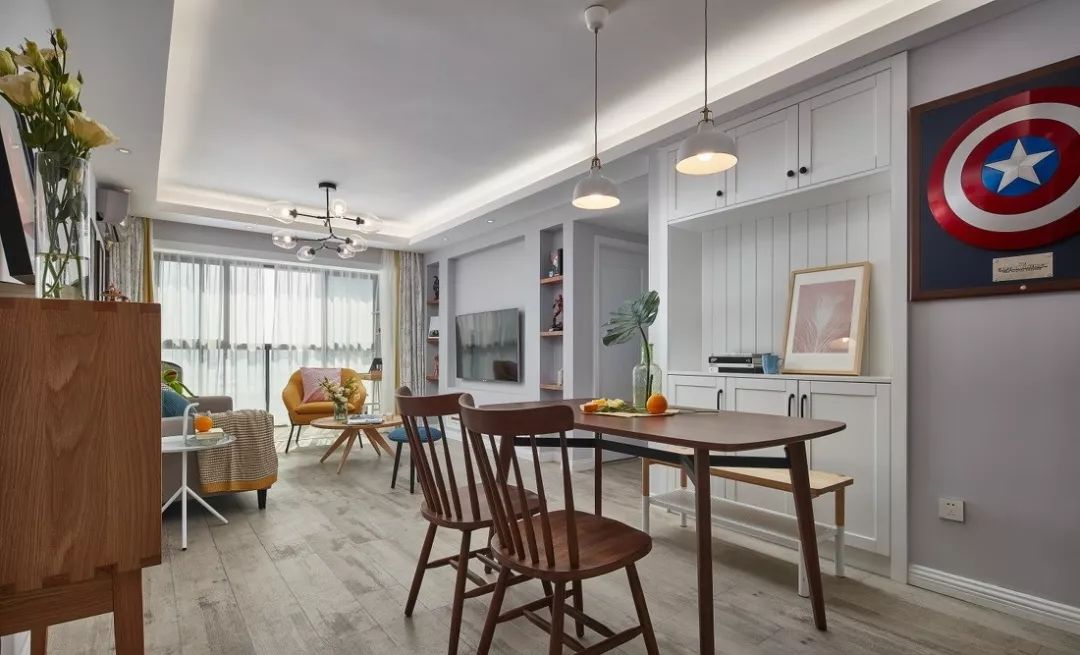 房子一定要裝電視櫃？我家挖洞代替，收納多客廳還顯大！ 家居 第13張