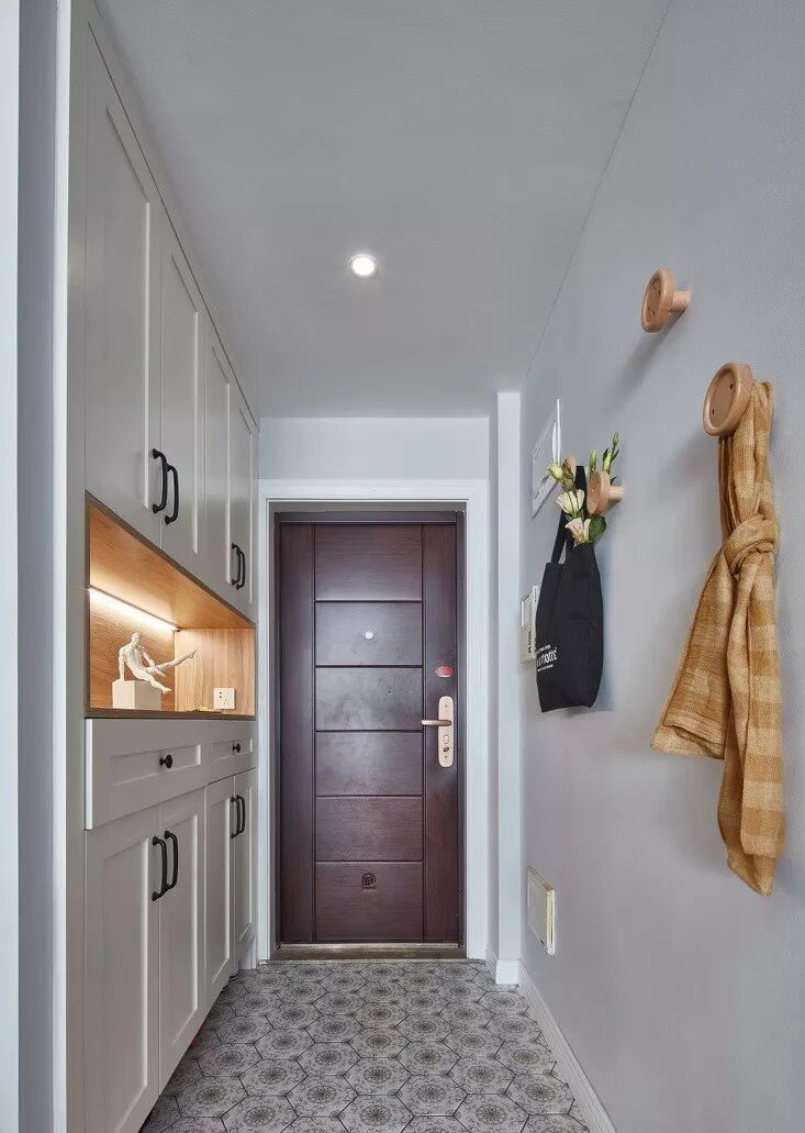 房子一定要裝電視櫃？我家挖洞代替，收納多客廳還顯大！ 家居 第3張