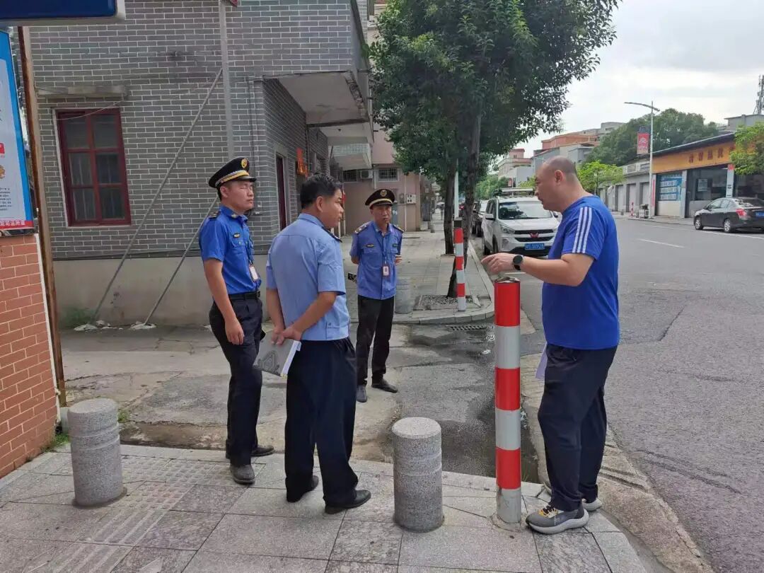 白坭镇乐平镇芦苞镇大塘镇南山镇随着多个冗余标志牌,桩柱,广告牌等被